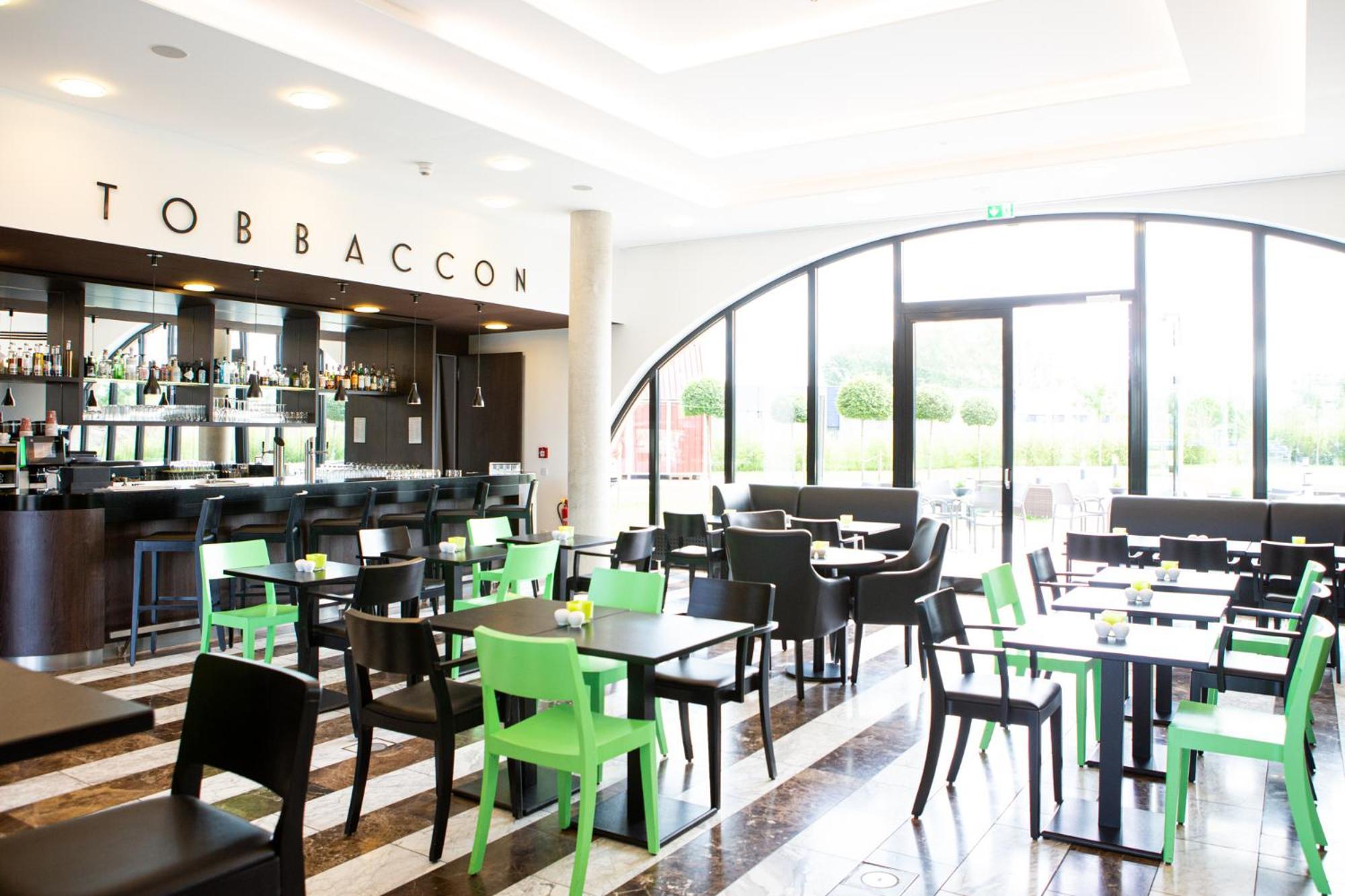 בנסהיים Tobbaccon Hotel מראה חיצוני תמונה
