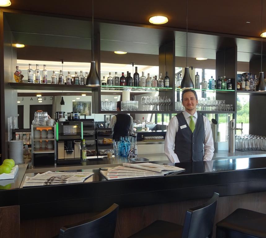 בנסהיים Tobbaccon Hotel מראה חיצוני תמונה